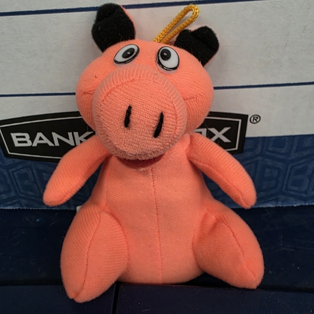Pig Plush - Picture 10 of 10